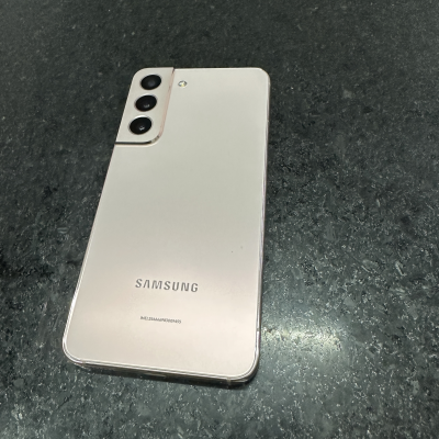 Samsung s22 rosa. 128gb. 8gb de ram. Libre