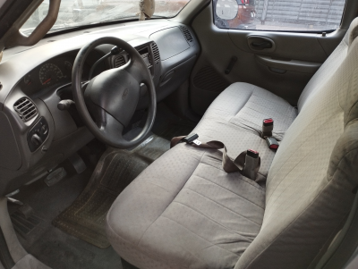 Ford F-150 2001