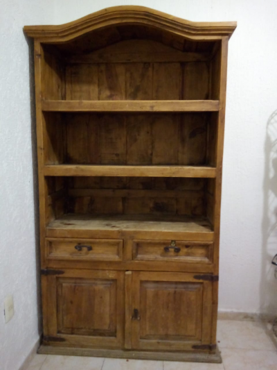 Librero Rustico