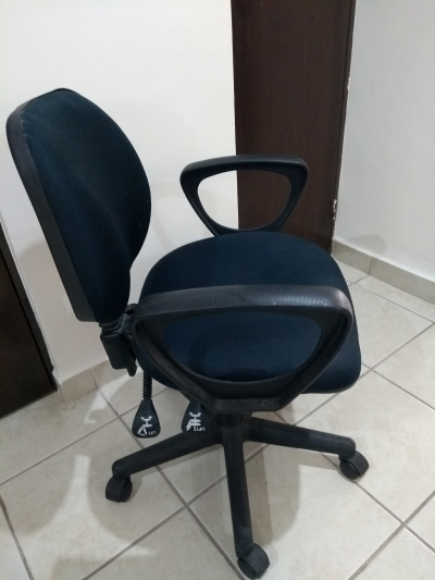 SILLAS SECRETARIALES DOS SEMINUEVAS