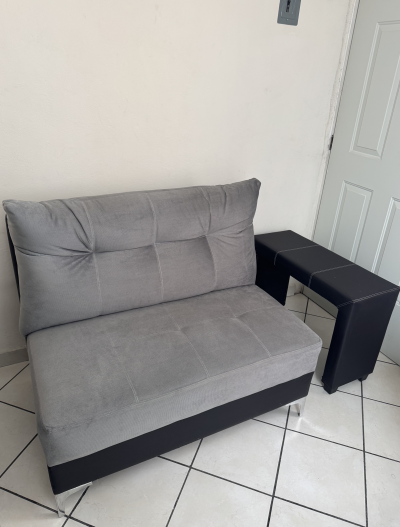 Sillón dos plazas con mesita 