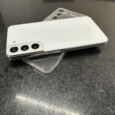 Samsung s22 blanco. 256gb. 8gb de ram. Libre