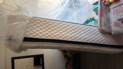 Remató Colchón Sealy Queen Size semi nuevo poco uso