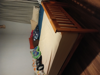Cama matrimonial