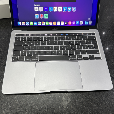 MacBook Pro 2020 Touch Bar Y Touch ID.ChipM1.512gb