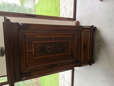 Mueble antiguo