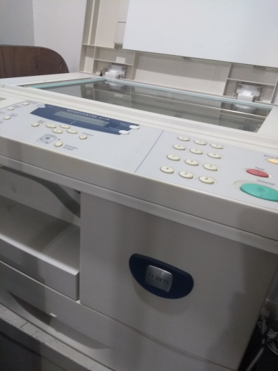 COPIADORA XEROX Blanco y Negro USADA