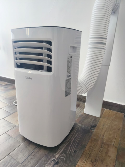 Aire Acondicionado Portatil MIDEA
