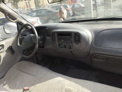 Ford F-150 2001