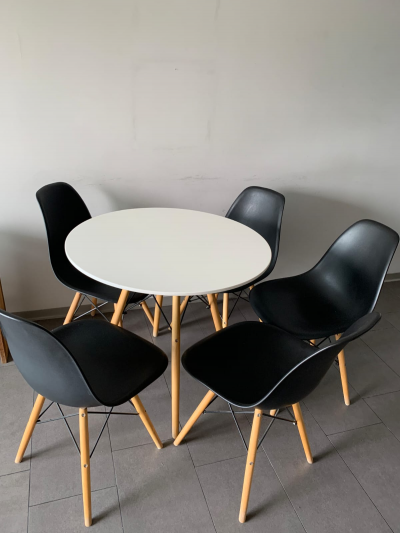 comedor 5 sillas