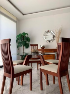 Vendo 6 sillas de cedro diseño italiano 