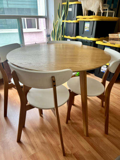 Comedor 4 sillas