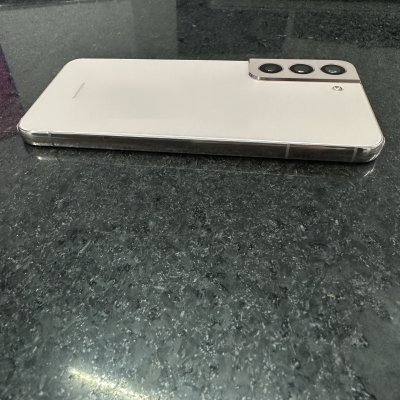 Samsung s22 rosa. 128gb. 8gb de ram. Libre