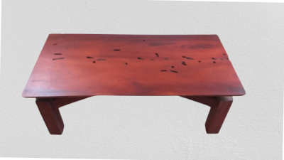 Mesa de centro en madera tropical