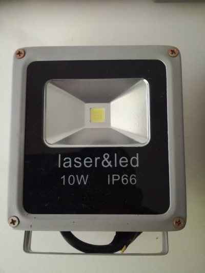 REFLECTORES  DE LUZ LED