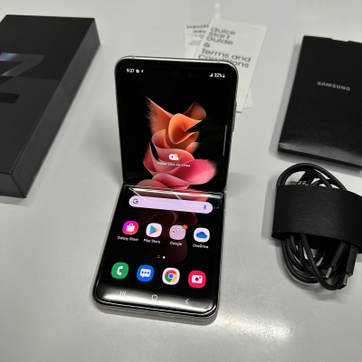 Samsung Z Flip 3 5g crema. 128gb. 8gb. Libre