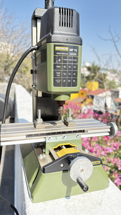 Fresadora mini proxxon MF 70