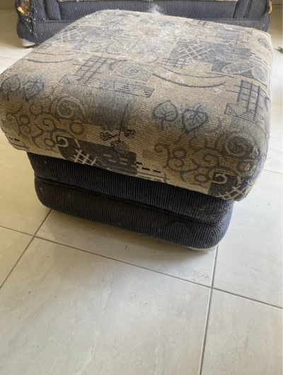 REGALO SALA 2 sillones 1 taburete