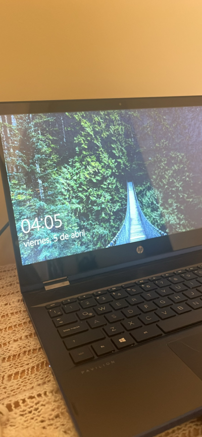 Laptop hp pantalla táctil 