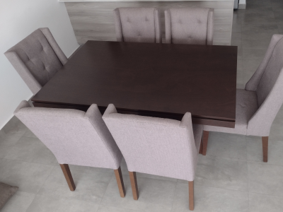 Comedor con 6 sillas