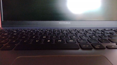Laptop Asus VIVOBOOK S15 S530