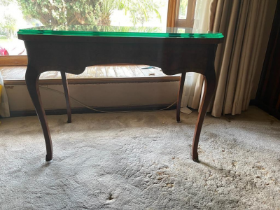 Escritorio antiguo