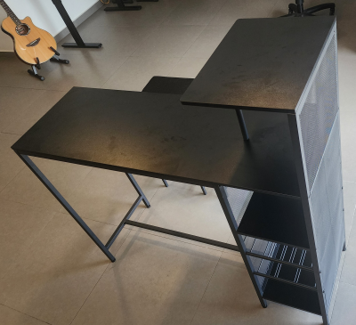SIMPLE ESPACIO Mesa de Bar con 2 Sillas y Soporte para Copas, Negro | Mesa de Bar con 2 Sillas y Soporte para Copas. Incluye 6 Compartimentos y Estante para Botellas. Ideal para Cocina o Bar (Negro)