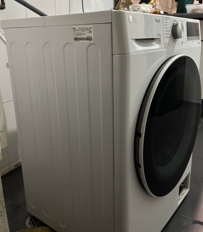 Lavasecadora LG carga frontal
