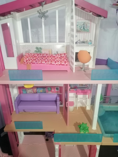 Bonita casita  de barbie