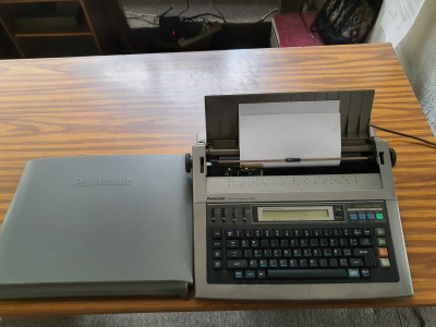 Máquina procesadora de texto
