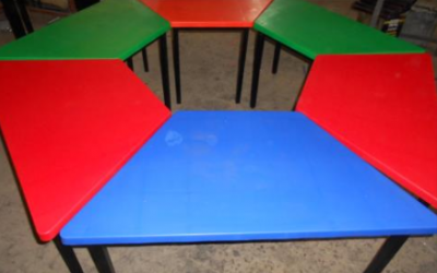 MESA TRAPEZOIDAL INFANTIL