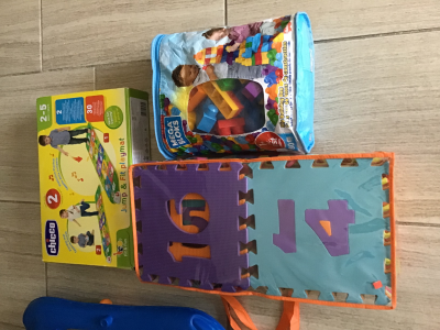 Set de juguetes para bebé 