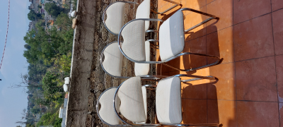 Silla tubular tapizada