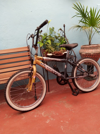 Bicicleta benotto rodada 20