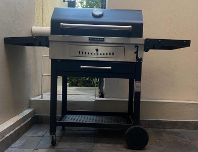 Solo en Tijuana. Vendo asador