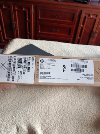 Laptop HP 240 G8