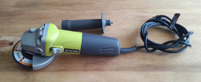 AMOLADORA ANGULAR RYOBI