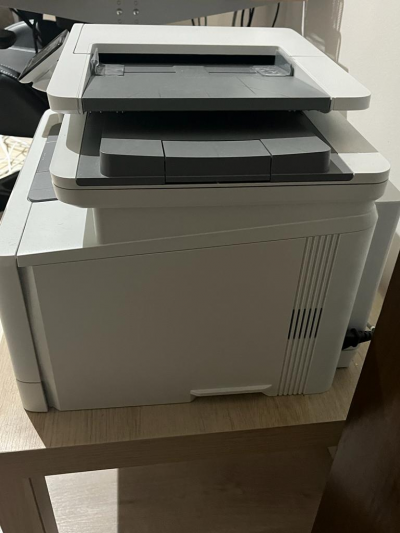 Impresora Color Laser Jet Pro MFP