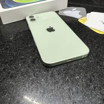 IPhone 12 64gb Verde. Libre