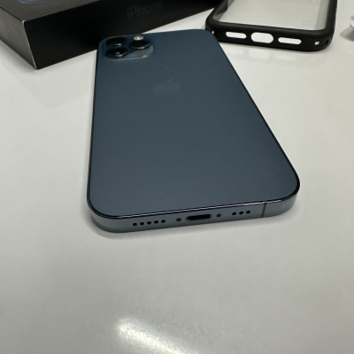 iPhone 12 Pro 128gb azul. Libre