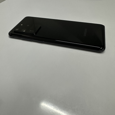 Samsung S20 ultra 5g. Negro. 128gb. 12gb de ram. Libre