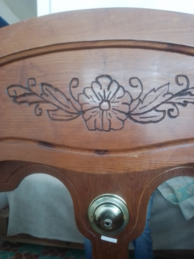 Cabecera de recámara con su mueble de espejo