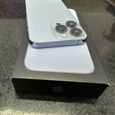 IPhone 13 Pro 256gb Azul Sierra. Libre
