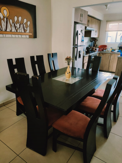 Sala 4 piezas, Comedor 8 sillas