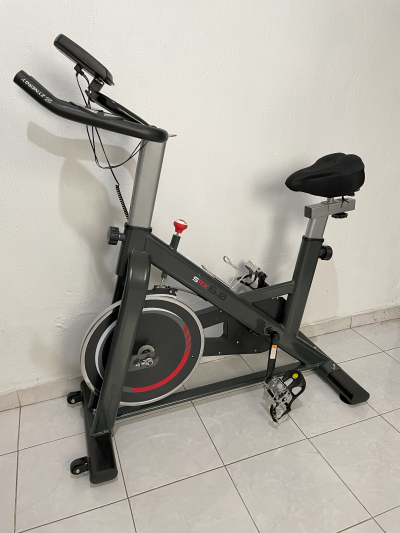 Bicileta fija para ejercicio ZYnergy