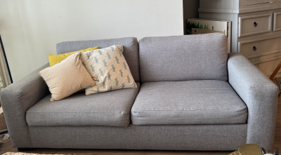 Sala de dos sillones