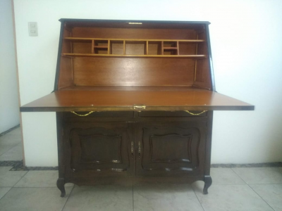 ESCRITORIO TIPO SECRETER 