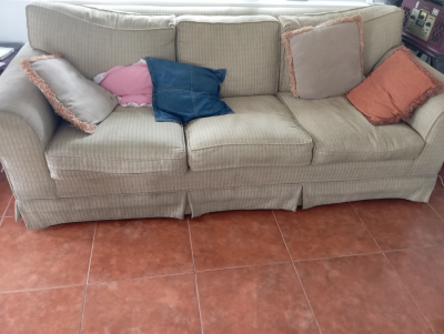 Sillón de tres plazas 