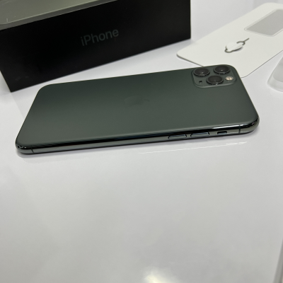 IPhone 11 Pro Max 64gb Verde. Libre