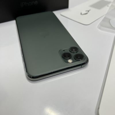 IPhone 11 Pro Max 64gb Verde. Libre